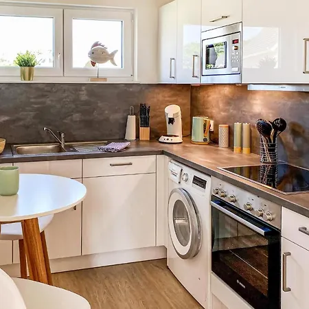 펜션 2 Bedroom Cozy In 부숨