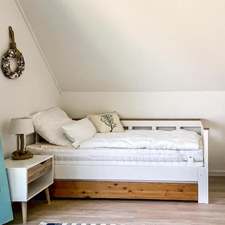 Hébergement de vacances 2 Bedroom Cozy In Büsum